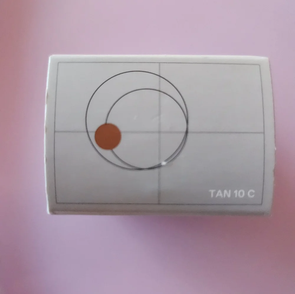 r.e.m.beauty-sweetener concealer/contour-Tan 10C NIB